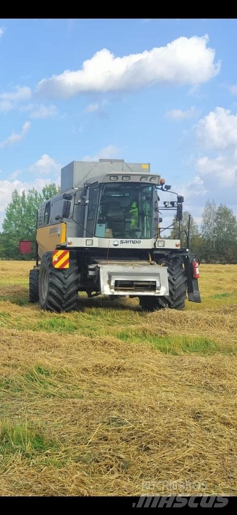 Sampo-Rosenlew 3065 Combine harvesters