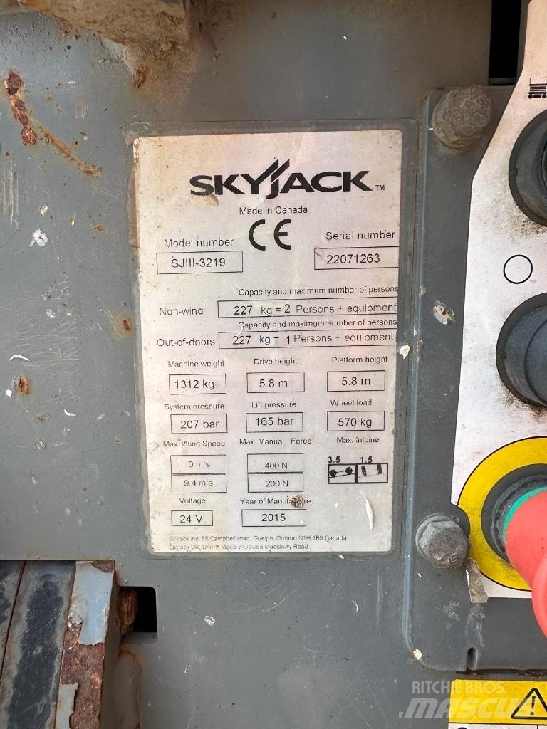SkyJack SJ 3219 Scissor lifts