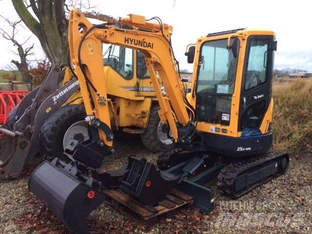 Hyundai R25 AK Mini excavators < 7t (Mini diggers)