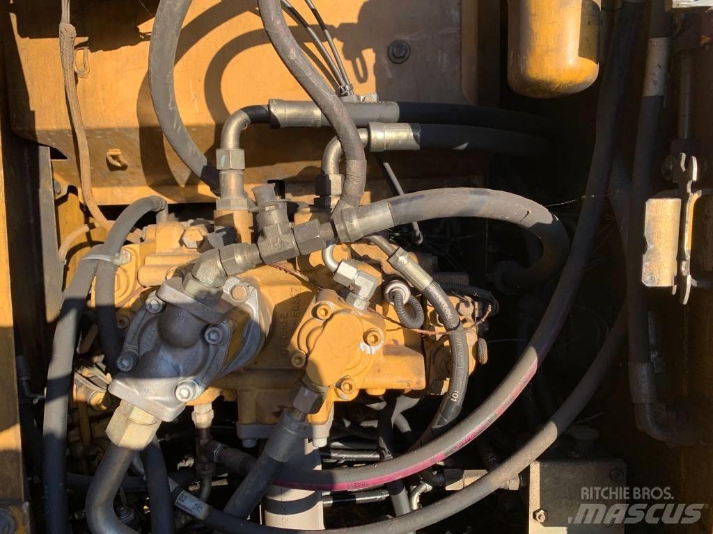 CAT 312 C L Crawler excavators