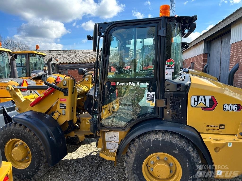 CAT 906 Wheel loaders