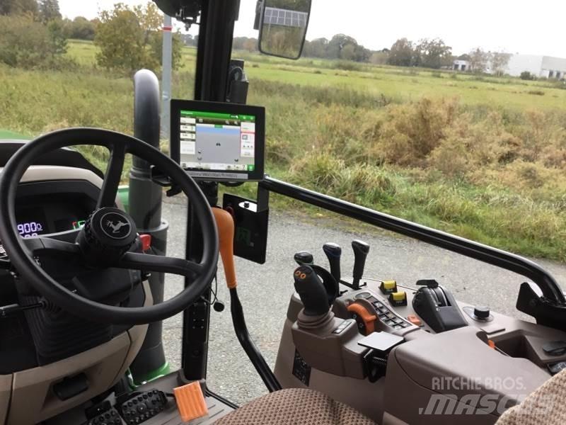 John Deere 5120ML Compact tractors