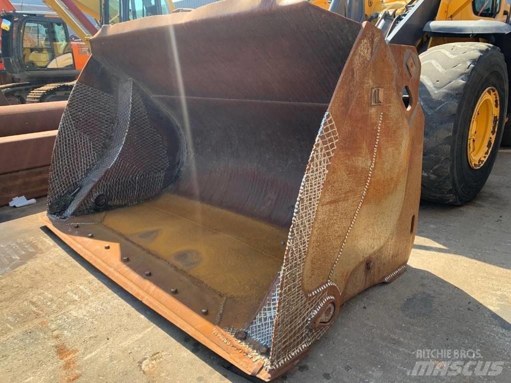 Volvo L110H L120H Buckets