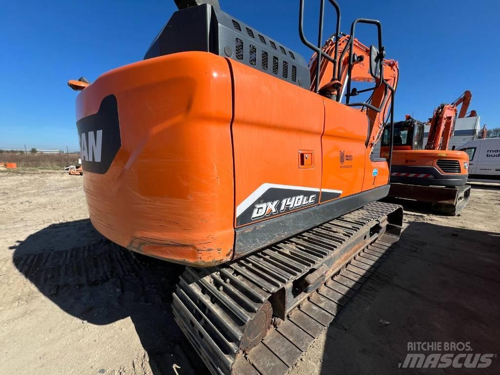 Doosan DX140LC-7 Crawler excavators