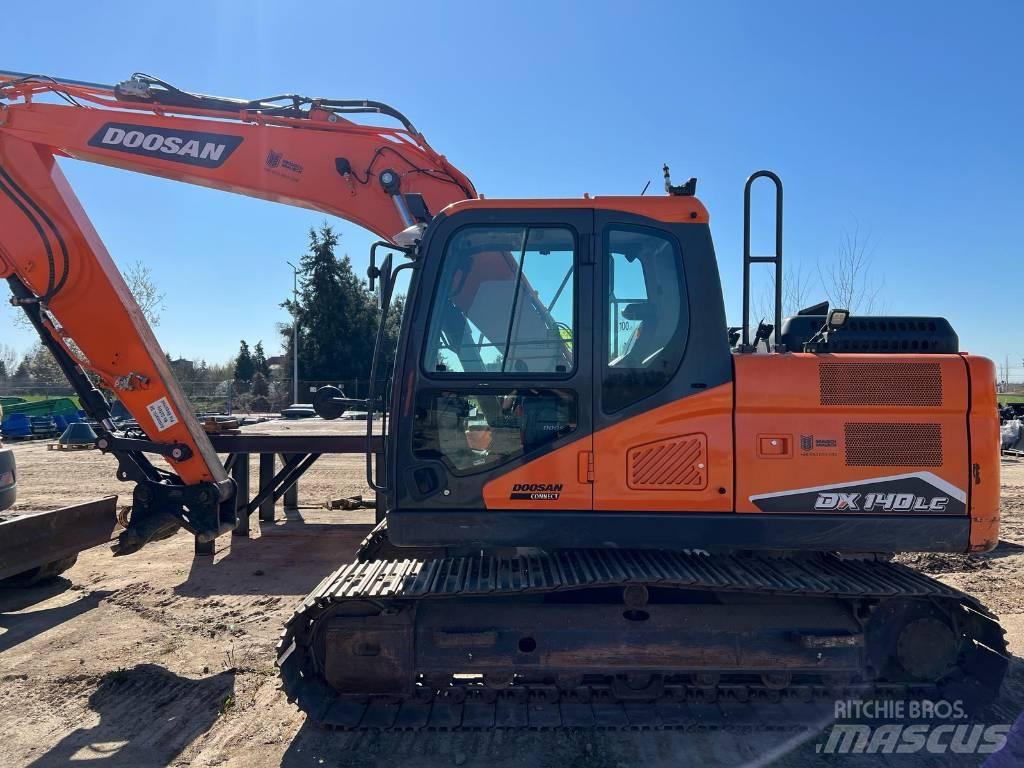 Doosan DX140LC-7 Crawler excavators