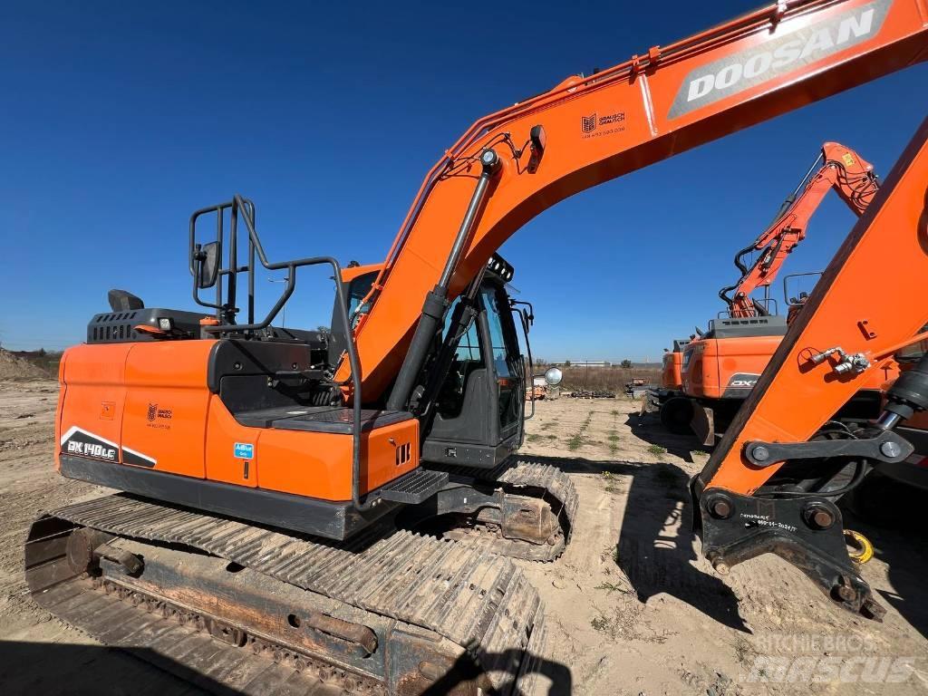 Doosan DX140LC-7 Crawler excavators