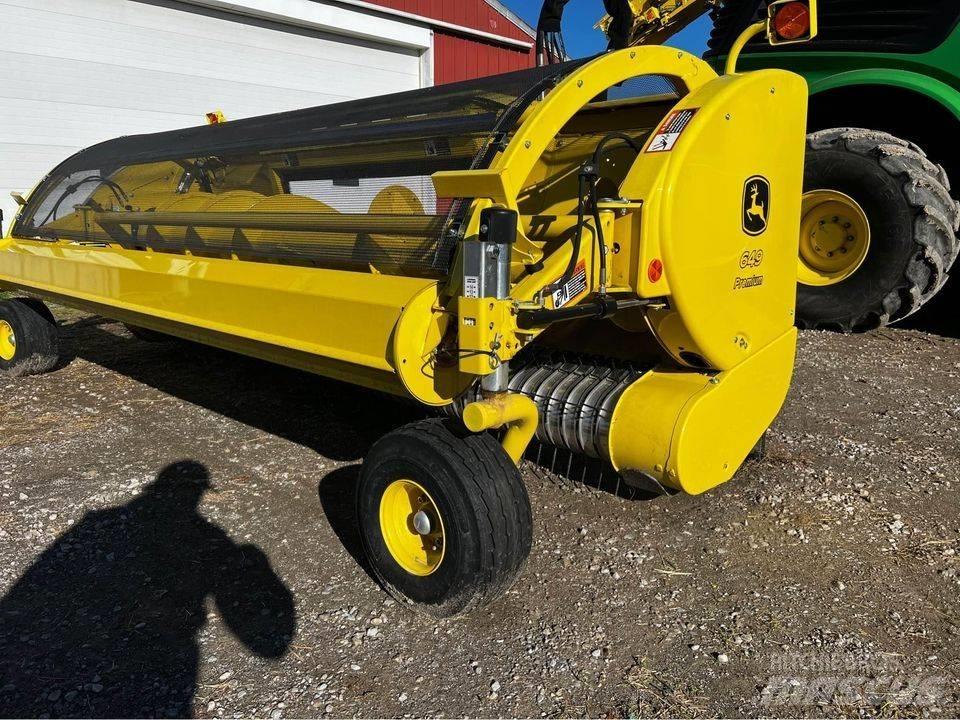 John Deere 649 Other forage harvesting equipment