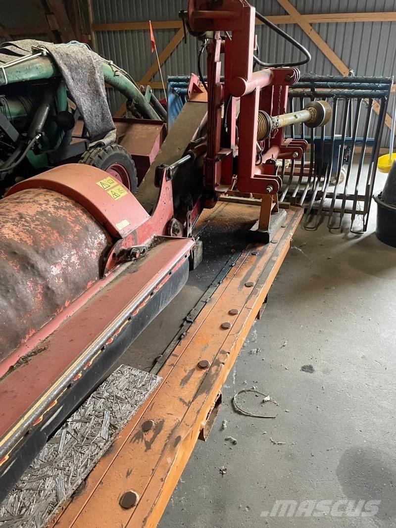 Dücker USM 21 R 2 Other groundscare machines