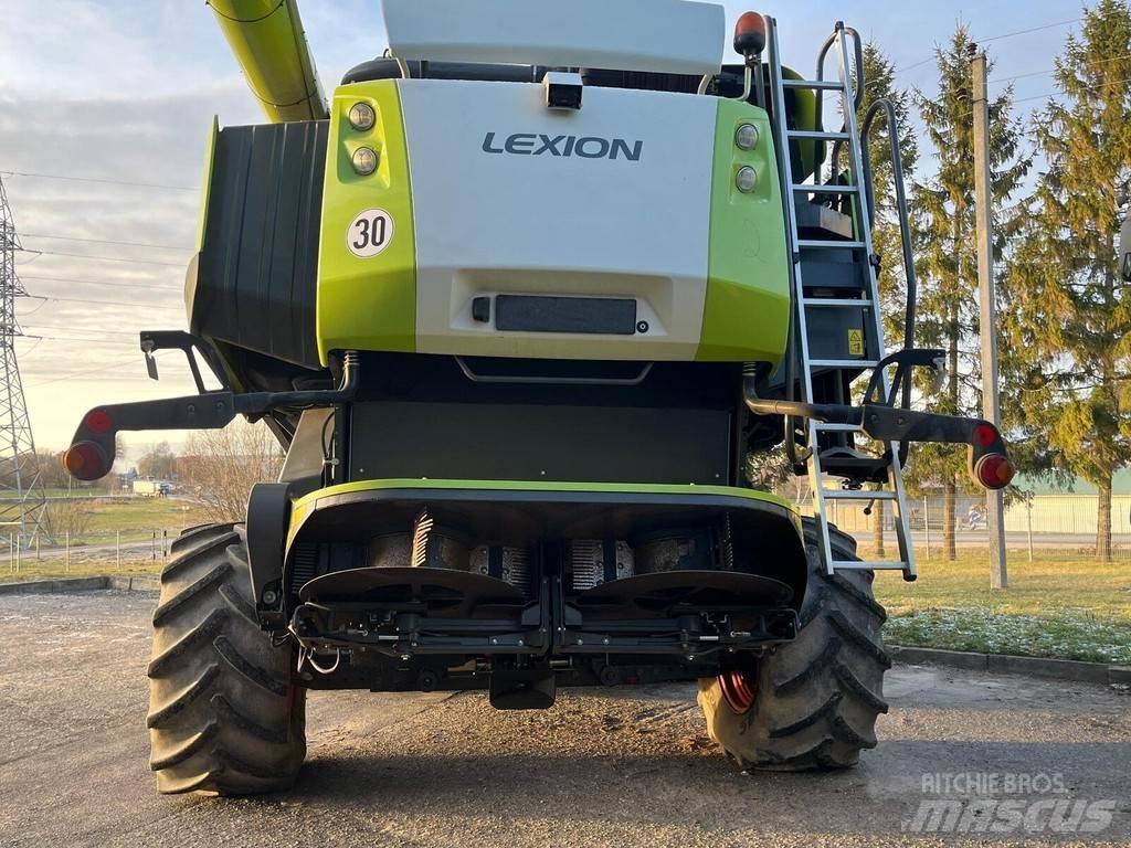 CLAAS Lexion 770TT Combine harvesters