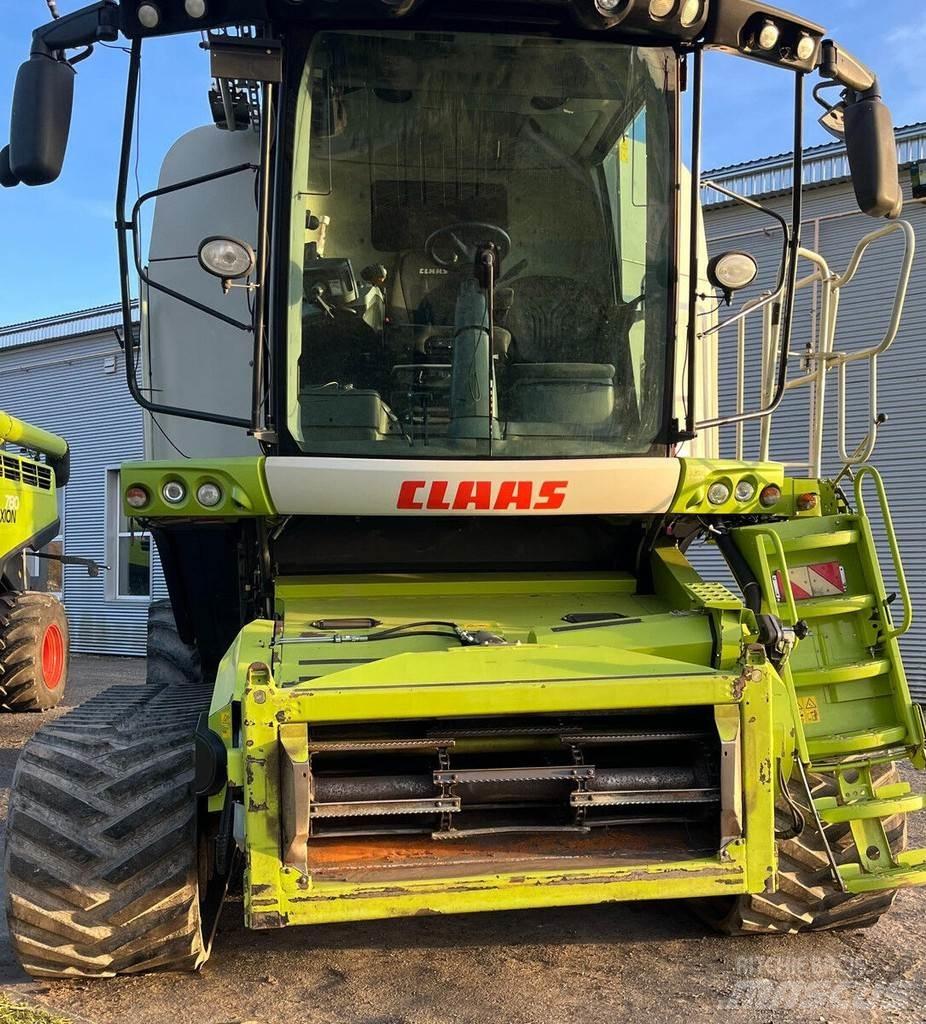 CLAAS Lexion 770TT Combine harvesters