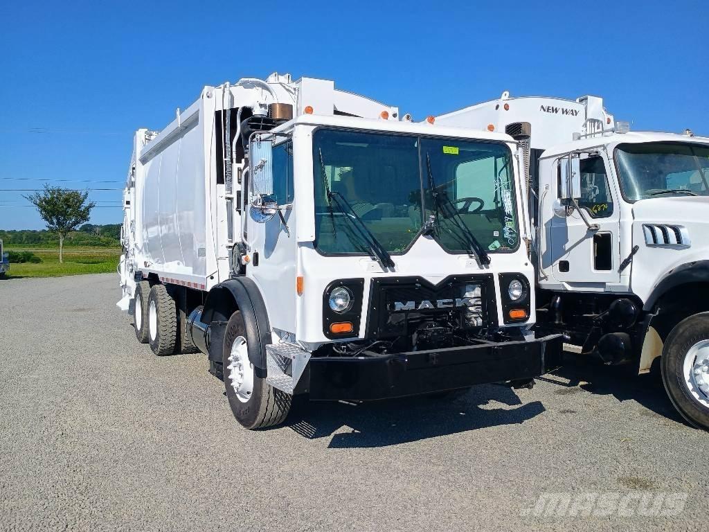 Mack MRU Waste trucks