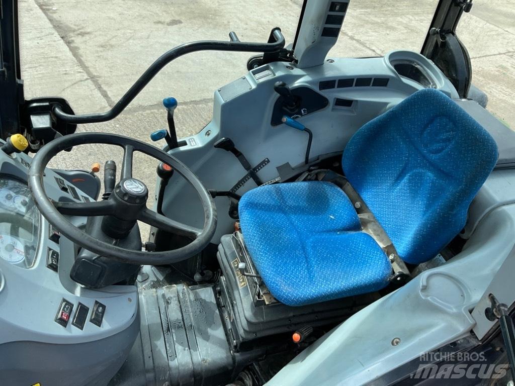 New Holland T 4.100 Tractors