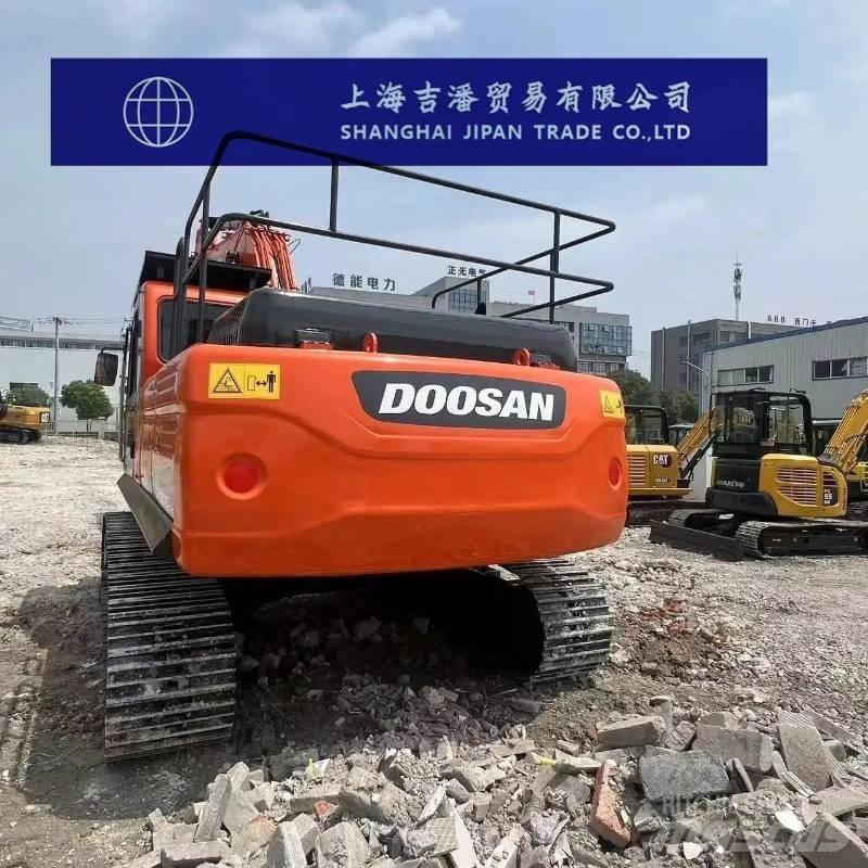 Doosan DX 300 Crawler excavators