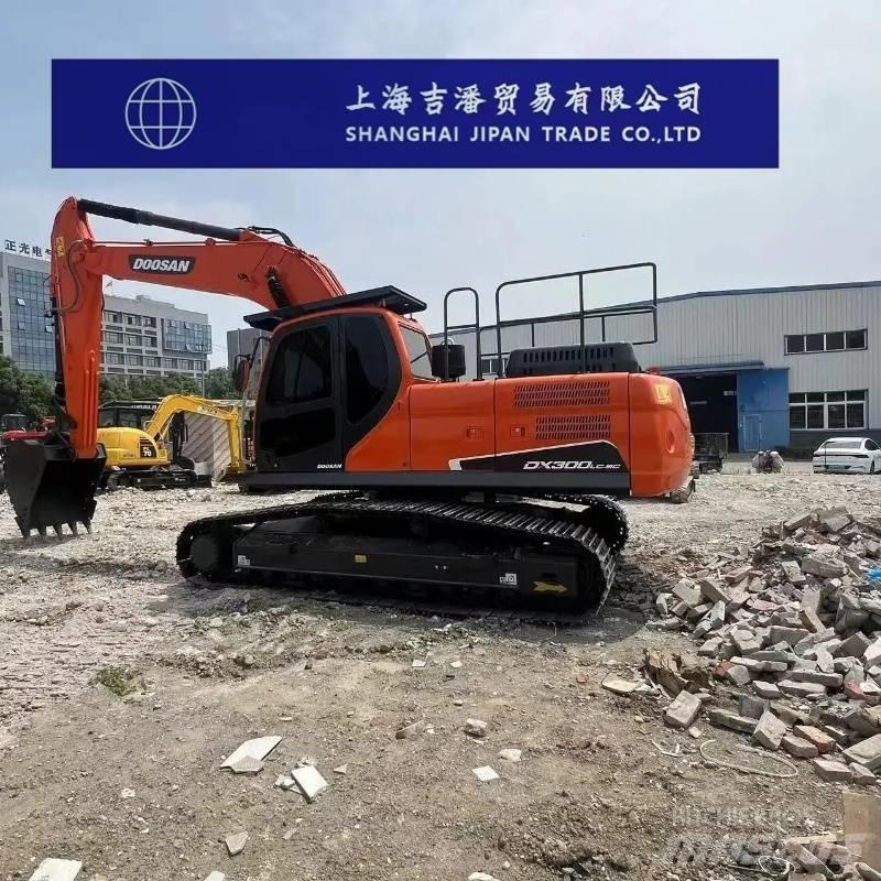 Doosan DX 300 Crawler excavators