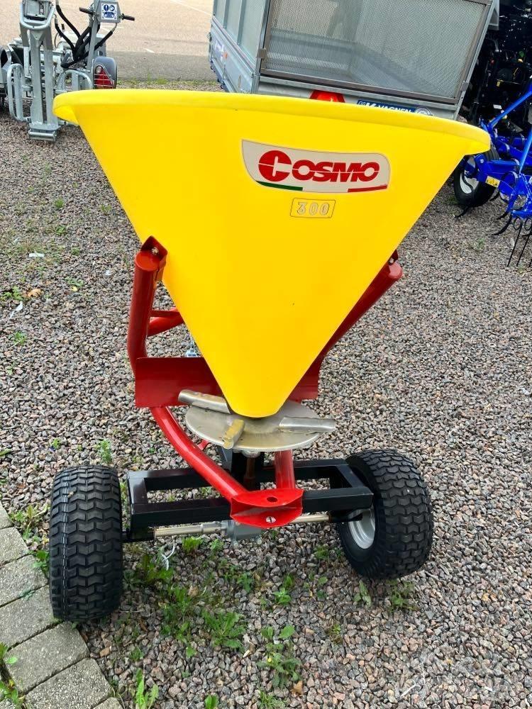  Cosmo PTP s300 Sand and salt spreaders