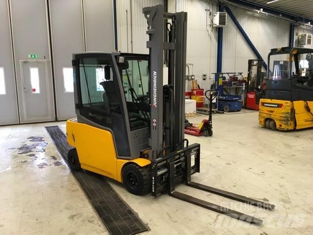 Jungheinrich EFG 320 Electric forklift trucks