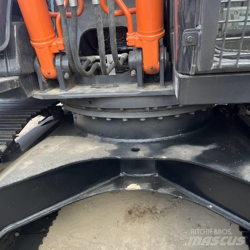 Hitachi ZX 160 Crawler excavators