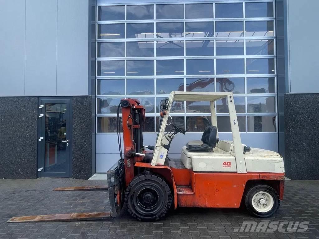 Nissan 40 Other