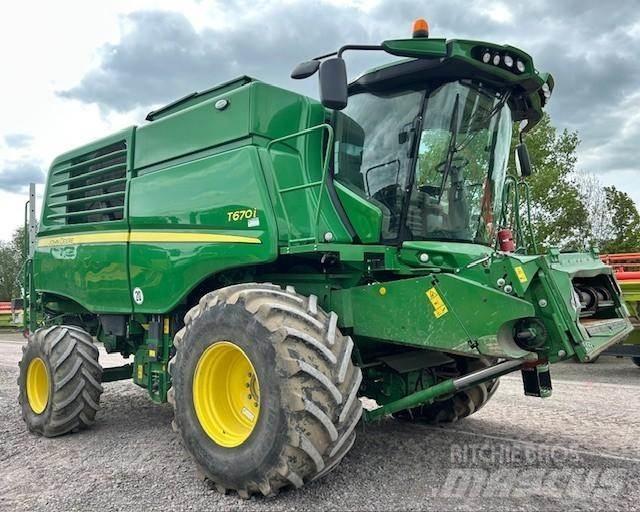 John Deere T 670 i Combine harvesters