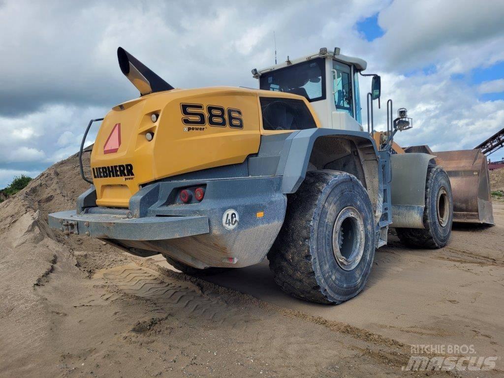 Liebherr L 586 Wheel loaders