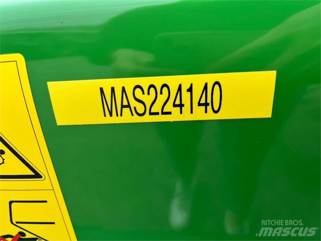John Deere V451R Farm machinery