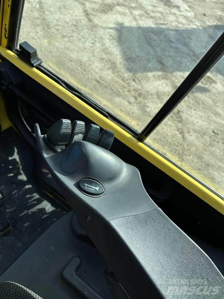Hyster H 8.0FT9 LPG trucks
