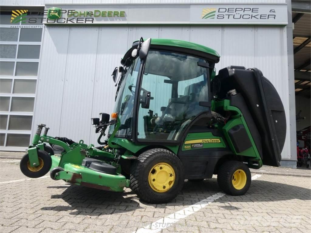 John Deere 1585 Farm machinery