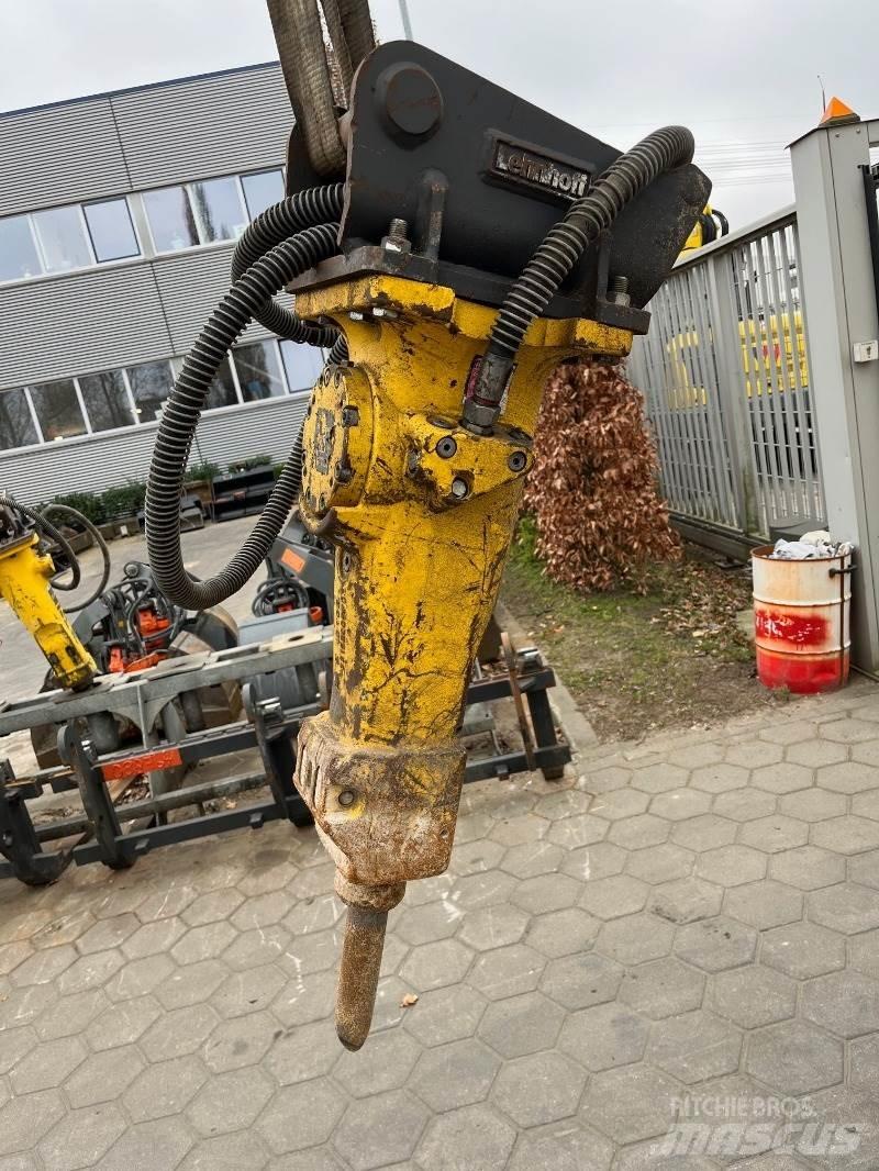 Atlas Copco SB152 Hammers / Breakers
