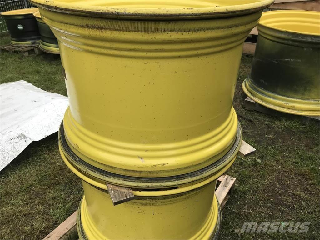 John Deere 23x34 Tyres, wheels and rims