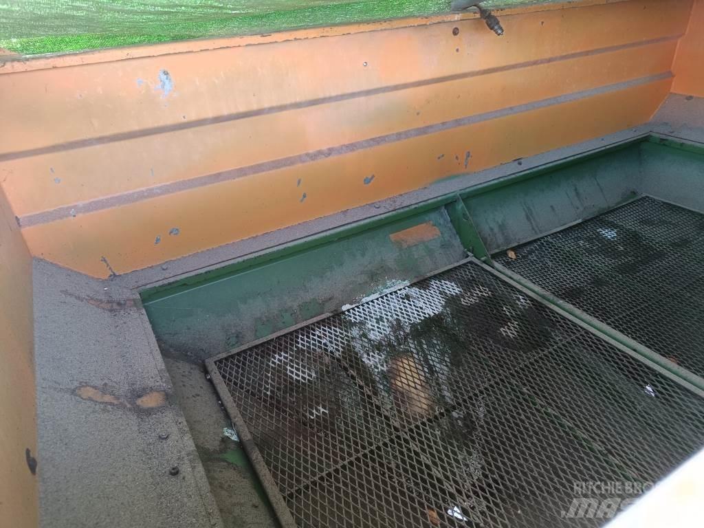 Amazone ZA-U 1501 Farm machinery