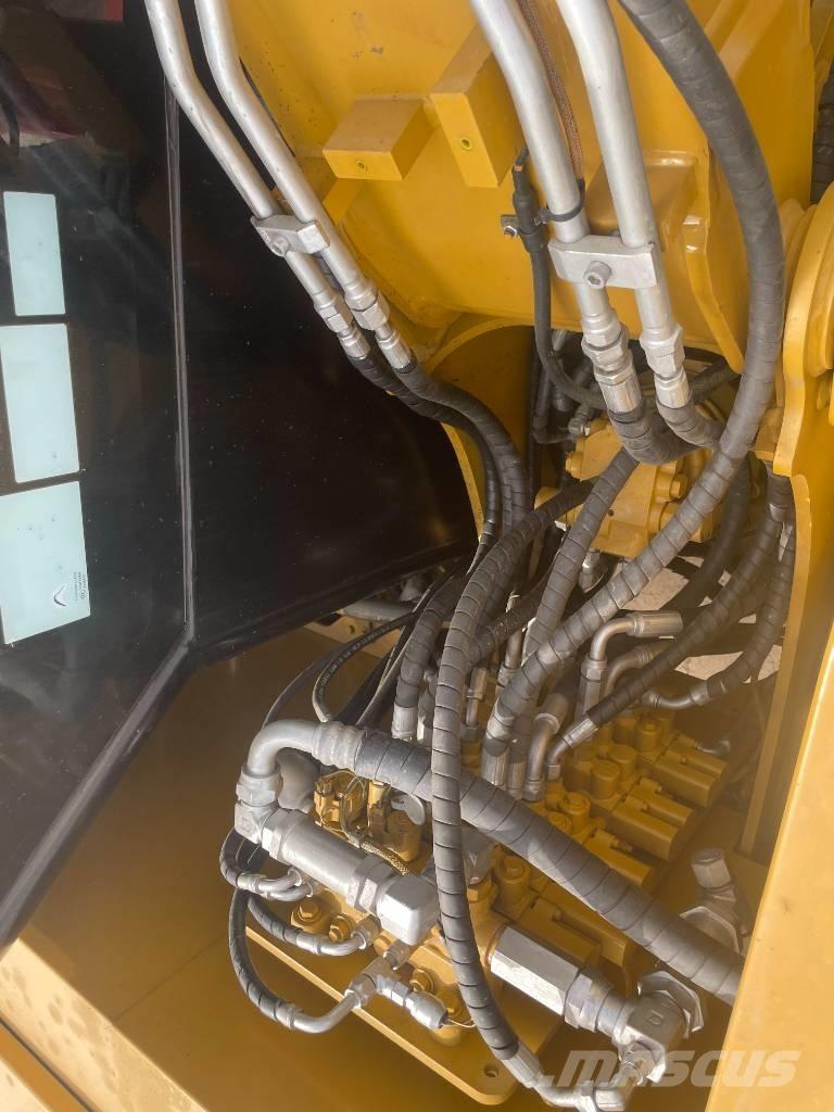 CAT 307E2 Mini excavators  7t - 12t