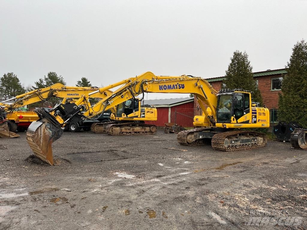 Komatsu PC210LC-11 Crawler excavators