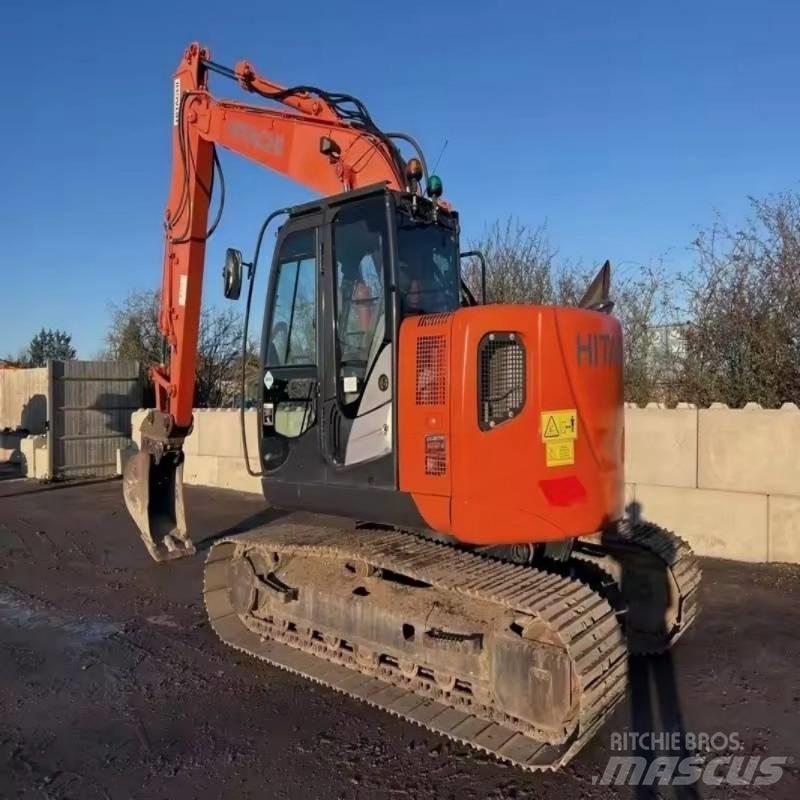 Hitachi ZX 135 Crawler excavators
