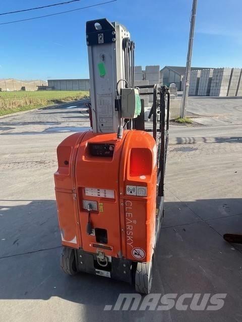 JLG 20 MVL Used Personnel lifts and access elevators