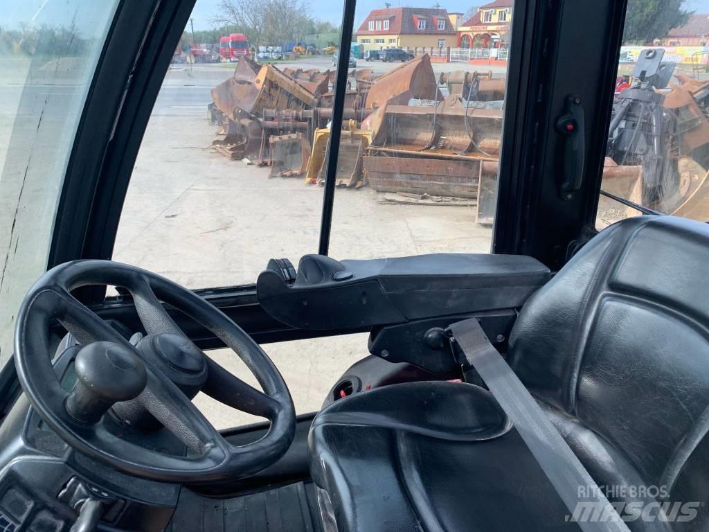 Yale GDP 60 VX Diesel trucks