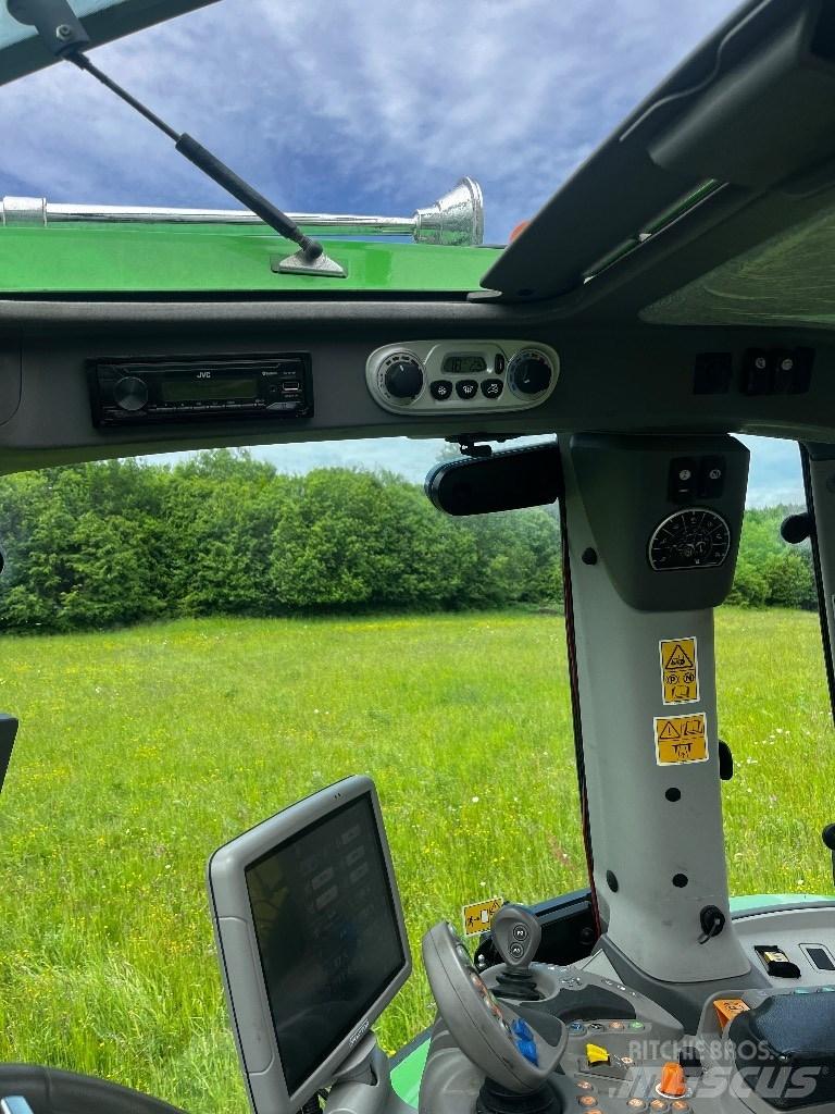 Deutz-Fahr 7250 Tractors