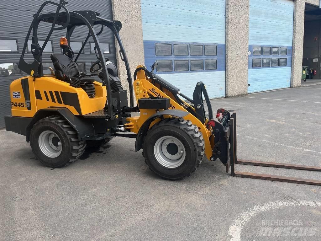 Schäffer 2445S Mini loaders