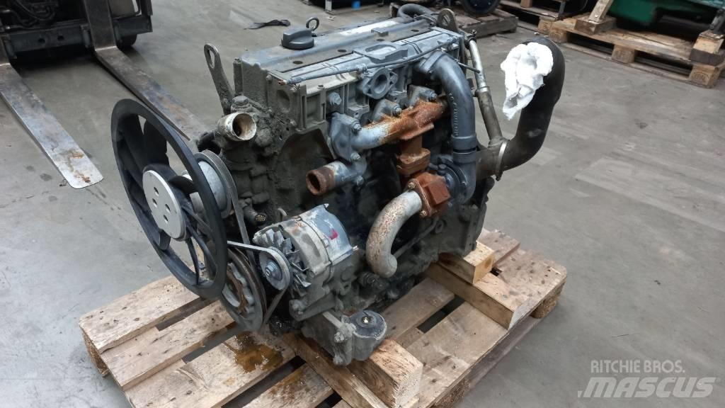Deutz BF4M1012E Engines