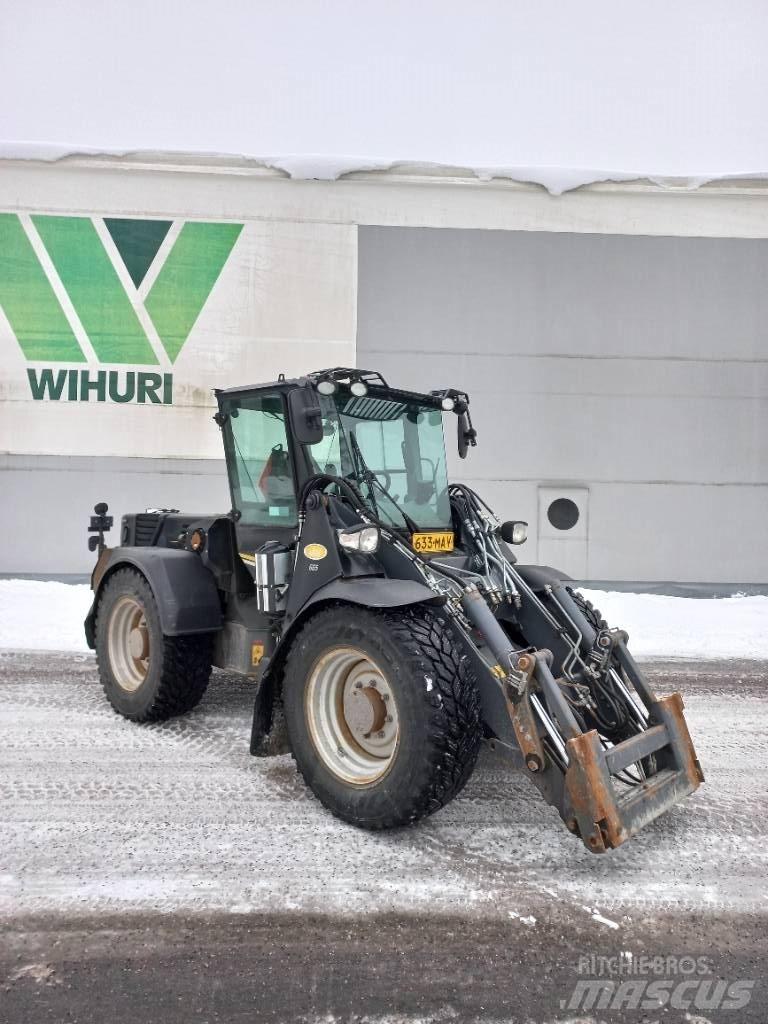 Wille 665 Compact tractors