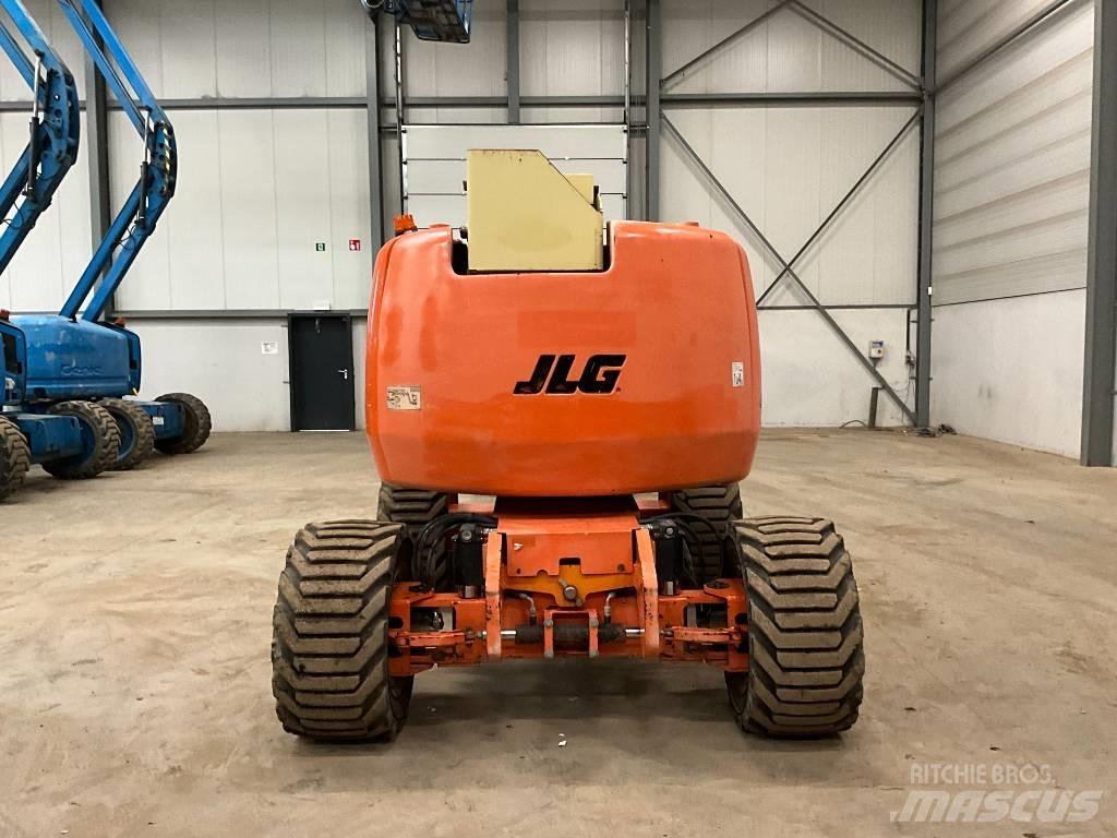 JLG 450 AJ Articulated boom lifts