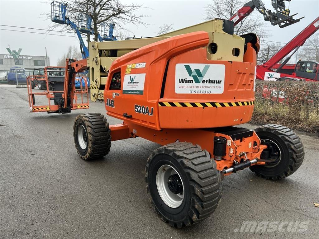 JLG 520AJ (2633) Articulated boom lifts