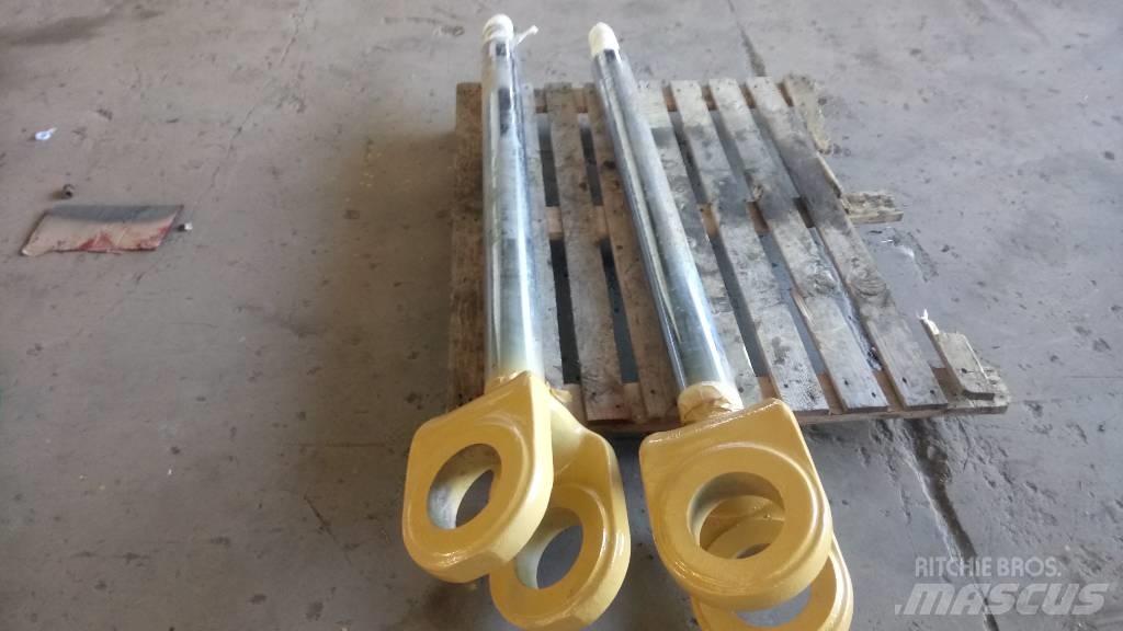 CAT 988 B Hydraulics