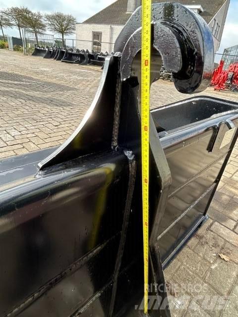Volvo Bak Buckets