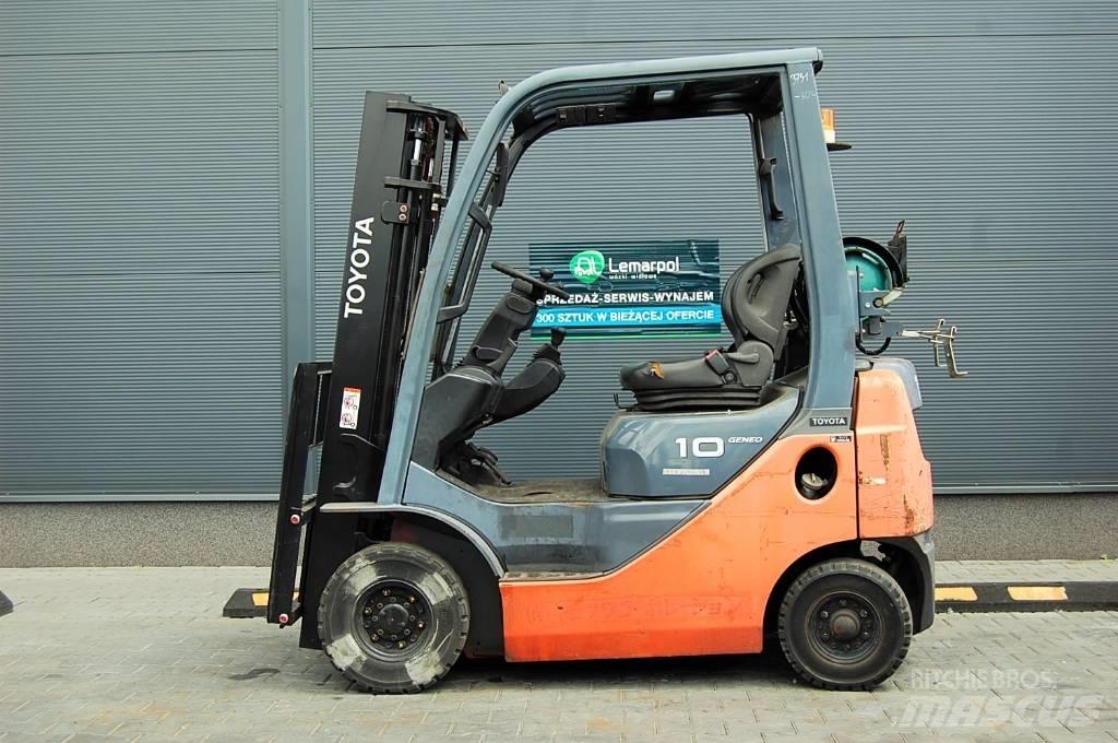 Toyota 8FGL10 LPG trucks