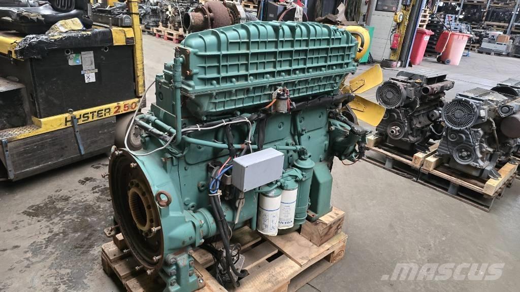 Volvo TWD1030M Engines