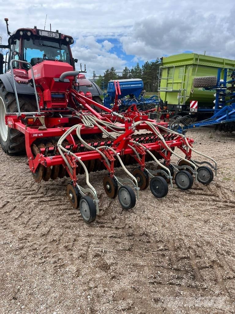 He-Va Sub-Tiller Chisel ploughs