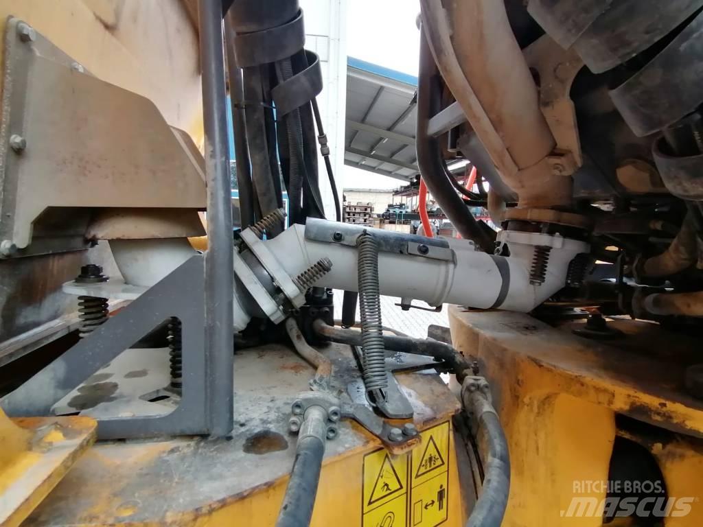 Volvo A 30 G Articulated Haulers