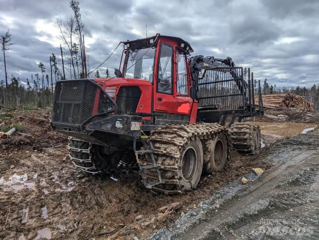 Komatsu 895 Forwarders