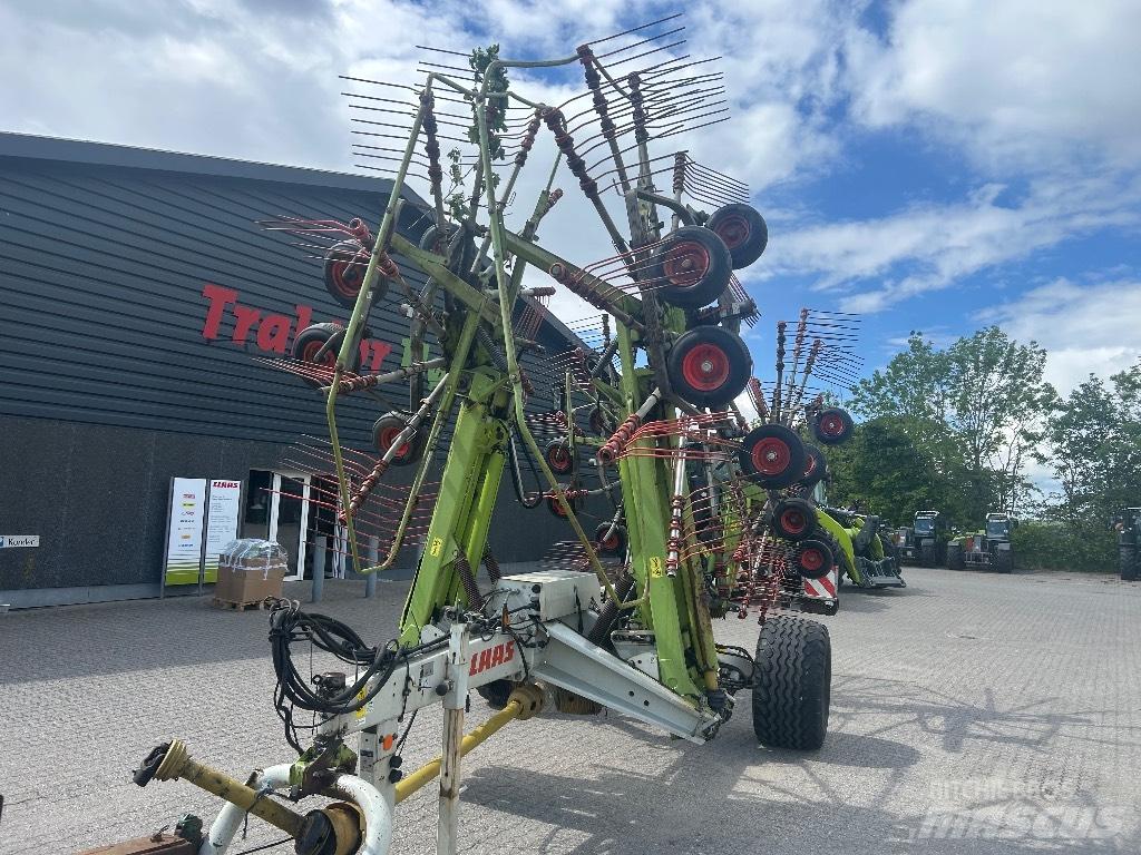 CLAAS Liner 3500 Rakes and tedders