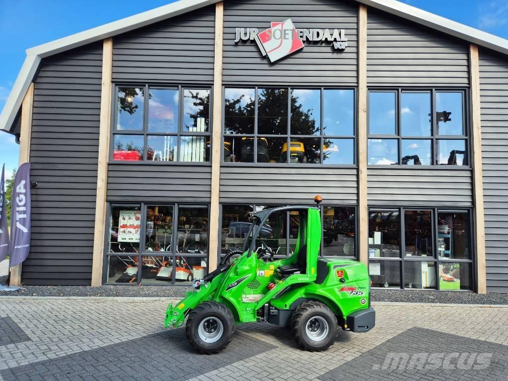Avant 735i Mini loaders